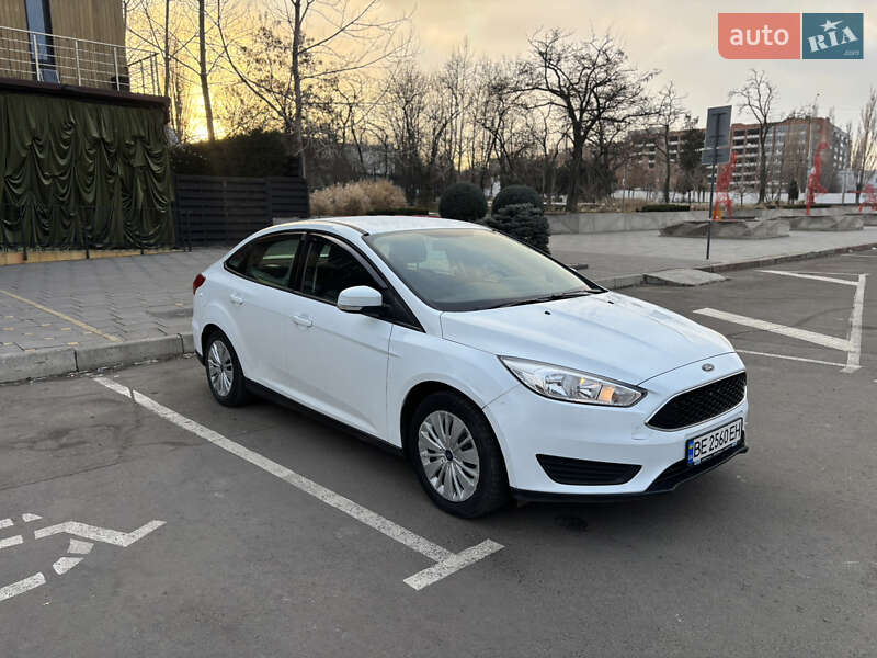 Седан Ford Focus 2016 в Николаеве