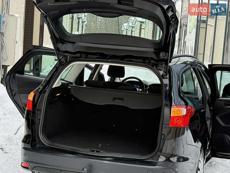 Універсал Ford Focus 2013 в Дрогобичі