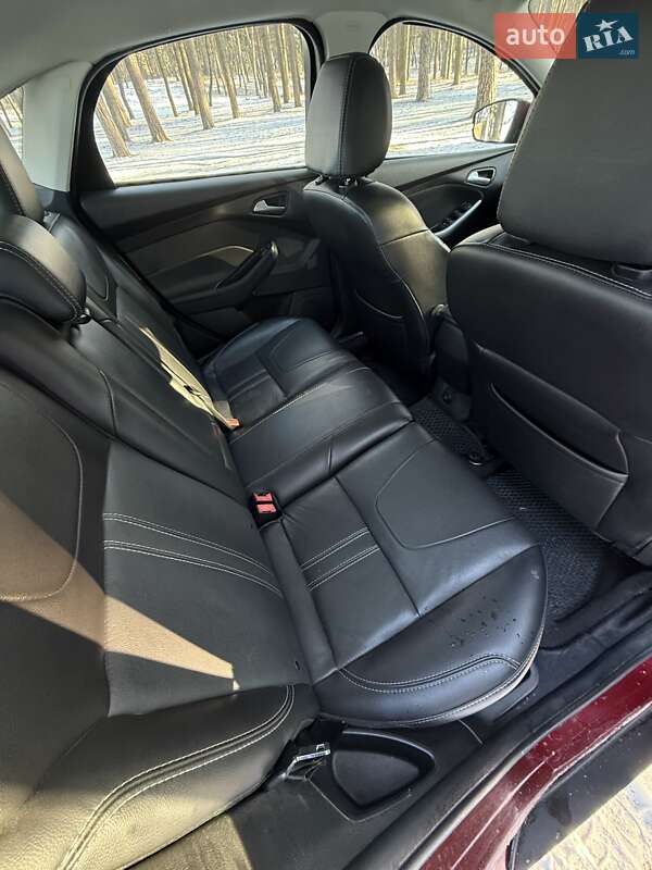 Седан Ford Focus 2014 в Сумах