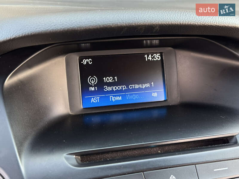 Седан Ford Focus 2017 в Миколаєві