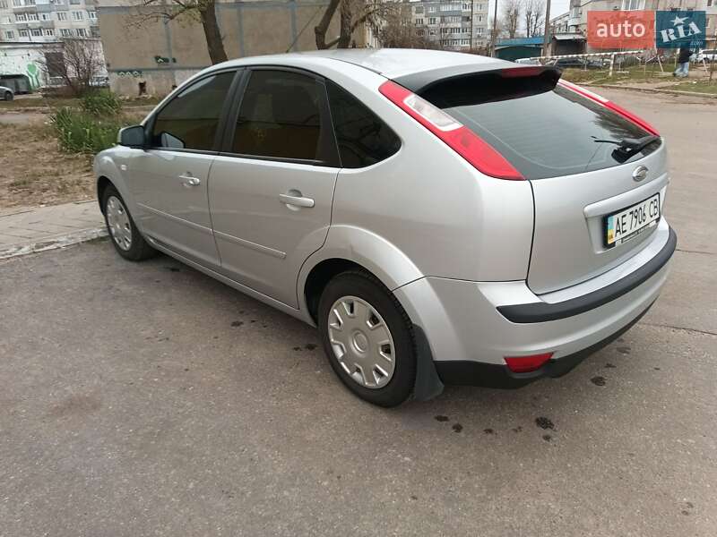 Хетчбек Ford Focus 2007 в Павлограді