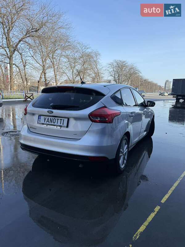 Хетчбек Ford Focus 2016 в Одесі фото 9 Хетчбек Ford Focus 2016 в Одесі
