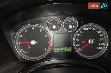 Седан Ford Focus 2007 в Новоукраинке