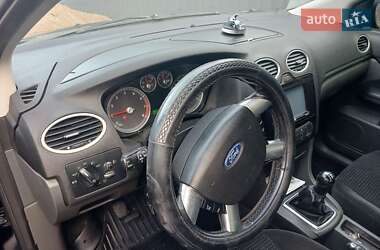 Седан Ford Focus 2007 в Новоукраинке
