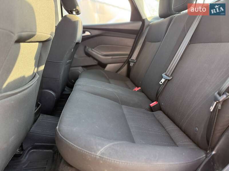 Седан Ford Focus 2017 в Запоріжжі