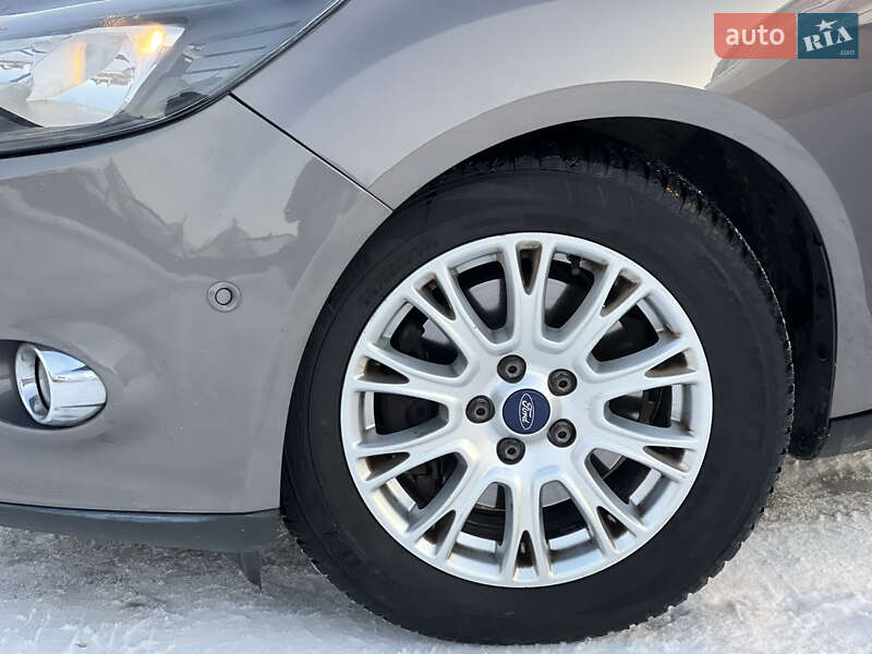 Хетчбек Ford Focus 2012 в Стрию