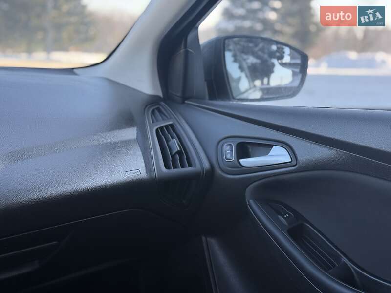 Хетчбек Ford Focus 2017 в Рівному