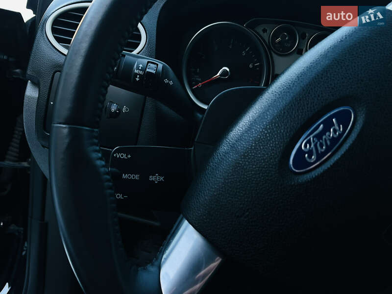 Хэтчбек Ford Focus 2008 в Харькове