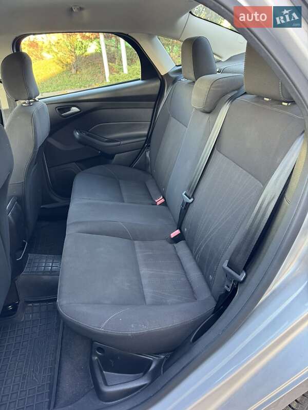 Седан Ford Focus 2016 в Коломые фото 3 Седан Ford Focus 2016 в Коломые