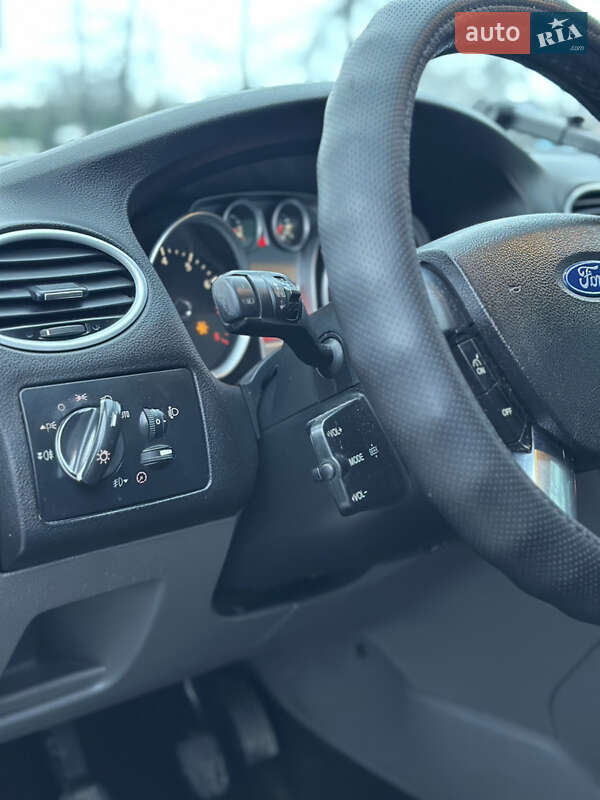 Седан Ford Focus 2008 в Одесі фото 16 Седан Ford Focus 2008 в Одесі