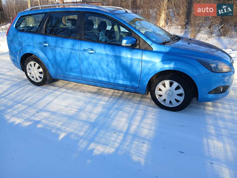 Універсал Ford Focus 2010 в Черняхові