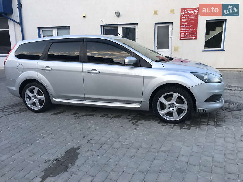 Універсал Ford Focus 2008 в Кременці