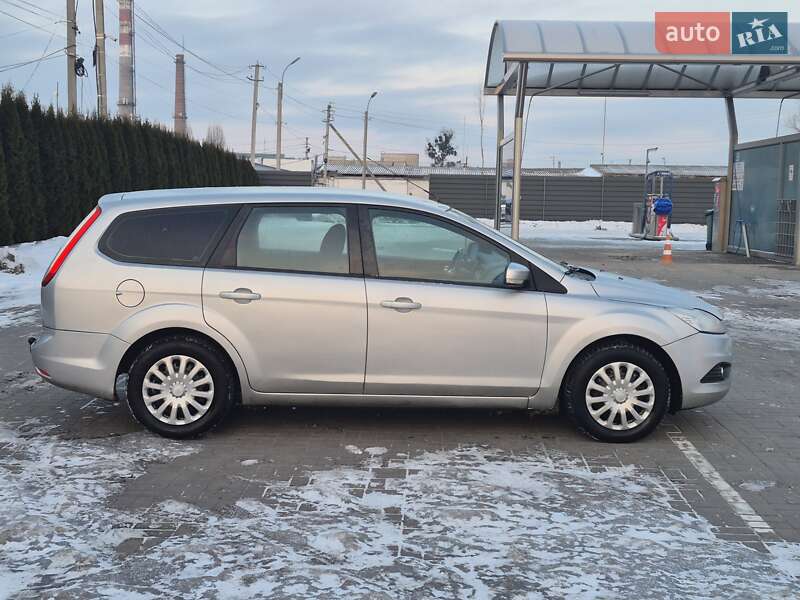Универсал Ford Focus 2009 в Черкассах