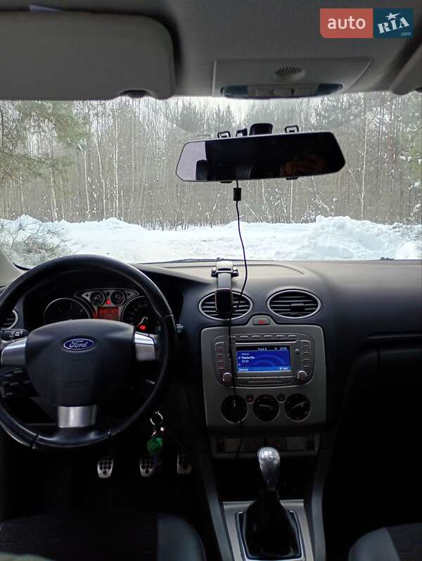 Универсал Ford Focus 2010 в Камне-Каширском