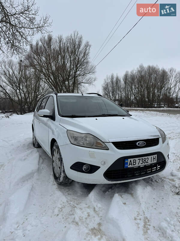 Ford Focus 2010 Ford Focus 2010