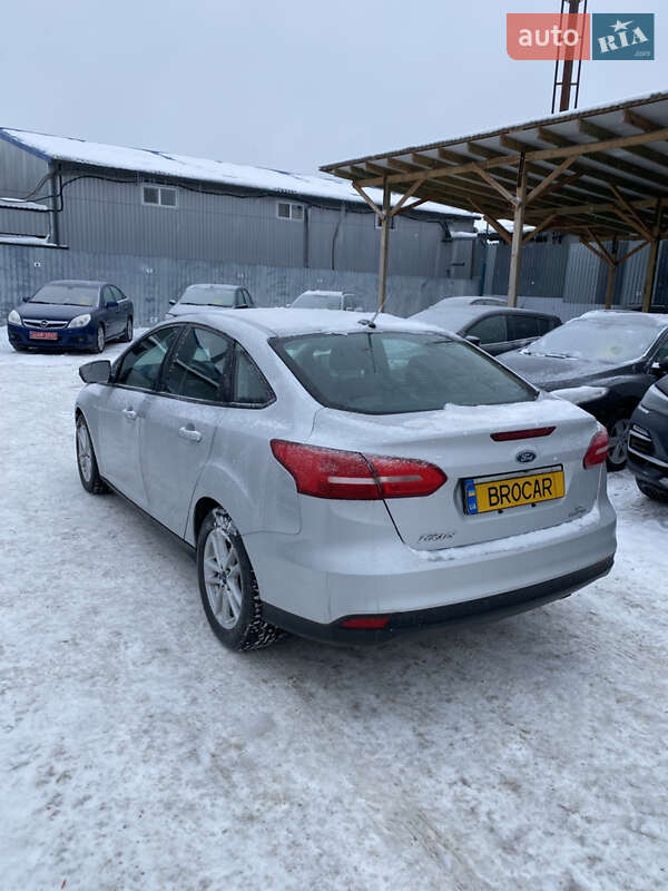 Седан Ford Focus 2015 в Луцьку