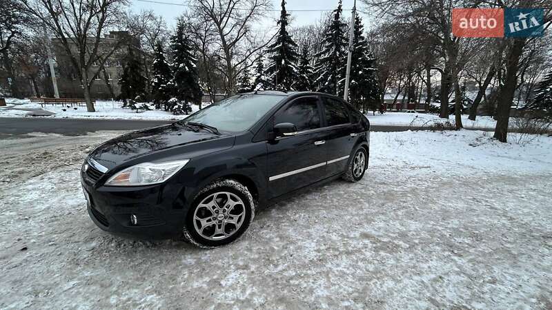 Хэтчбек Ford Focus 2010 в Днепре фото 2 Хэтчбек Ford Focus 2010 в Днепре