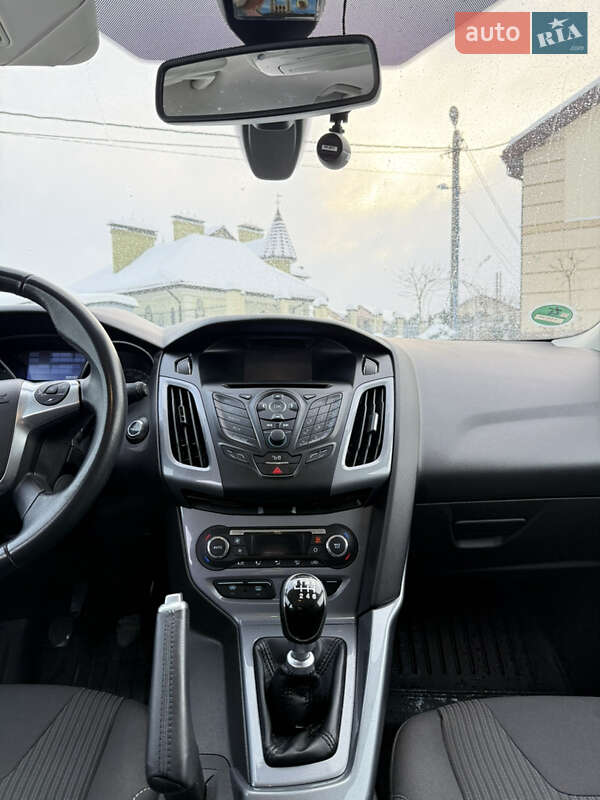 Універсал Ford Focus 2013 в Львові фото 44 Універсал Ford Focus 2013 в Львові