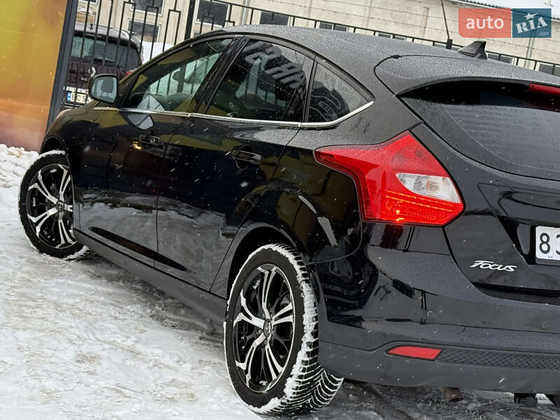 Хетчбек Ford Focus 2013 в Стрию