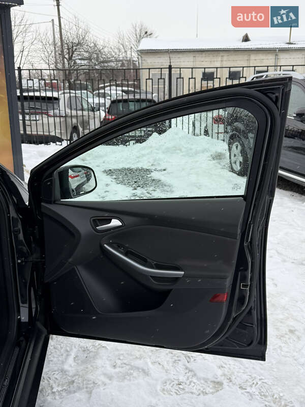 Хетчбек Ford Focus 2013 в Стрию