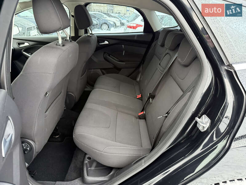 Хетчбек Ford Focus 2013 в Стрию