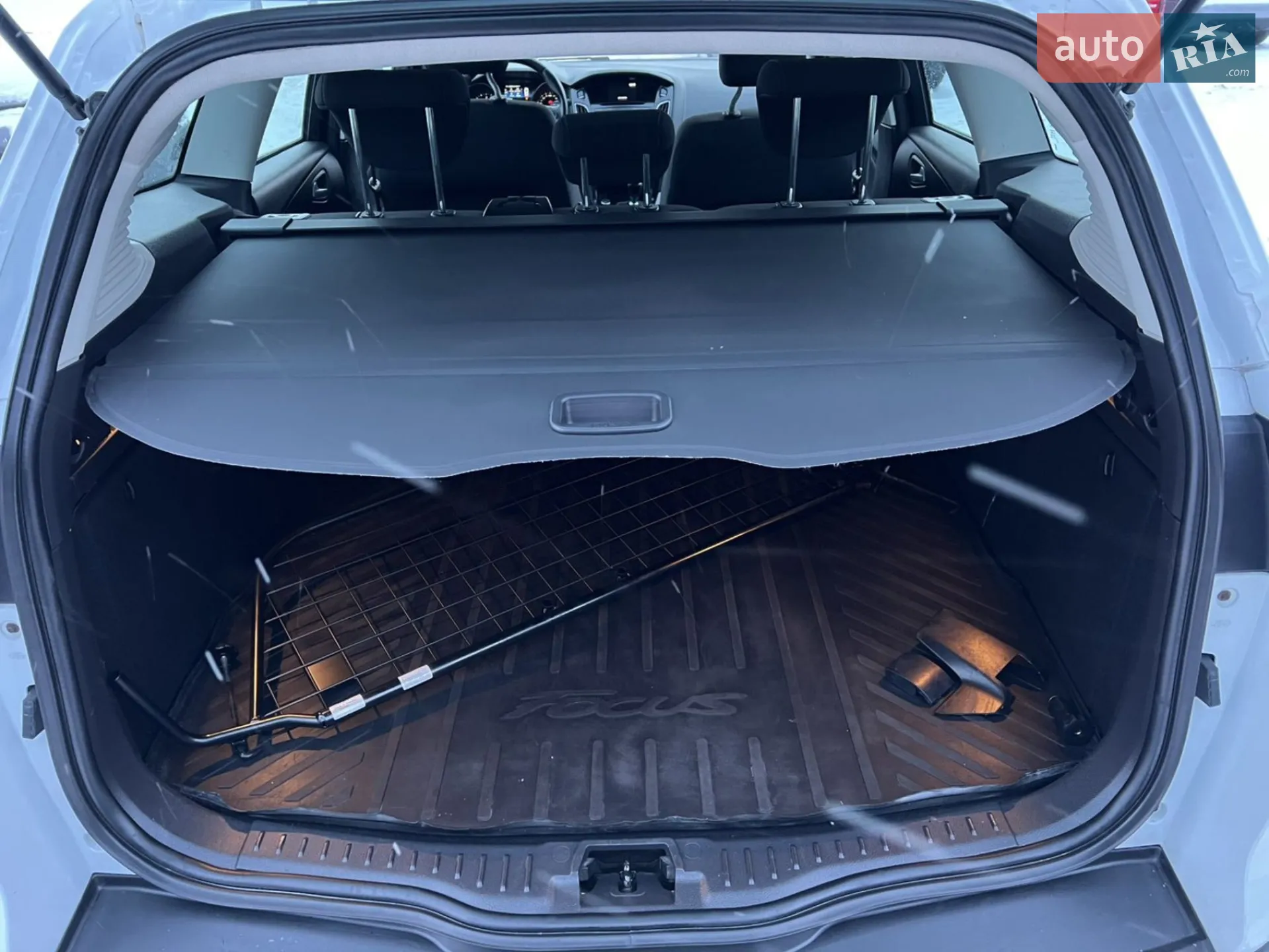 2017 Ford Focus - мініатюра 13
