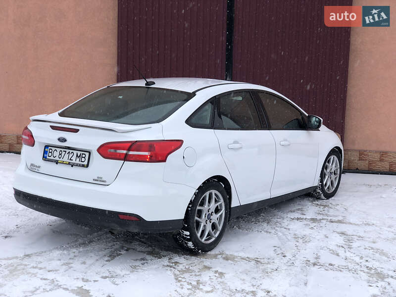 Хетчбек Ford Focus 2015 в Львові