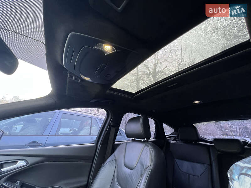 Хэтчбек Ford Focus 2017 в Киеве фото 17 Хэтчбек Ford Focus 2017 в Киеве