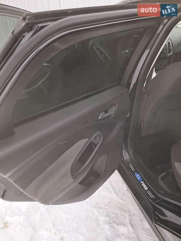 Универсал Ford Focus 2011 в Дунаевцах