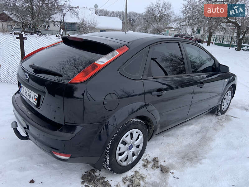 Хэтчбек Ford Focus 2005 в Киеве фото 26 Хэтчбек Ford Focus 2005 в Киеве
