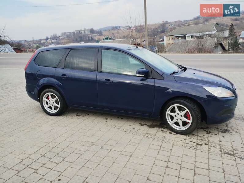 Універсал Ford Focus 2010 в Турці фото 6 Універсал Ford Focus 2010 в Турці