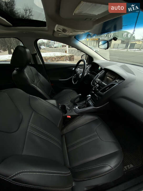 Седан Ford Focus 2014 в Кропивницком