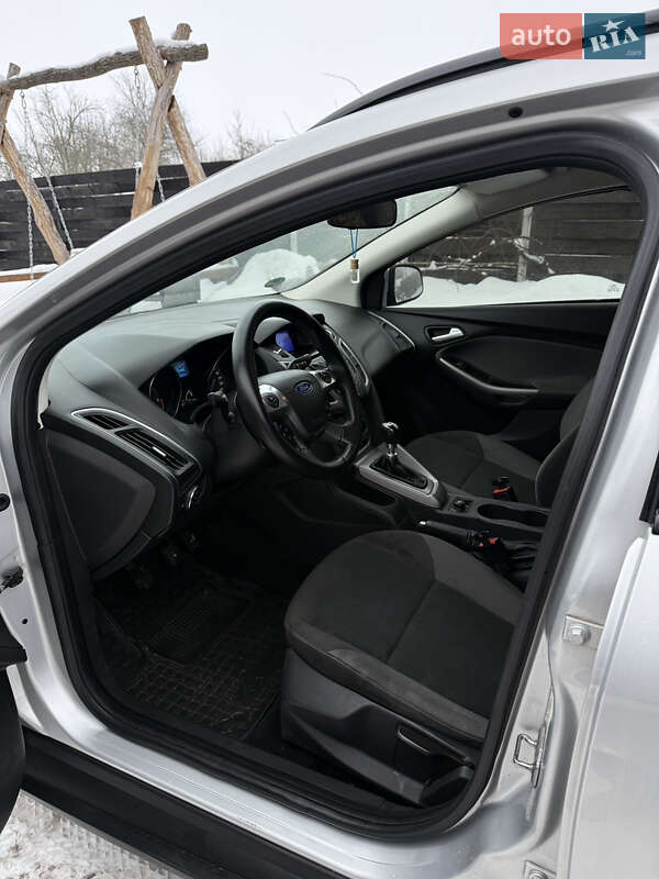 Универсал Ford Focus 2011 в Полонном фото 14 Универсал Ford Focus 2011 в Полонном