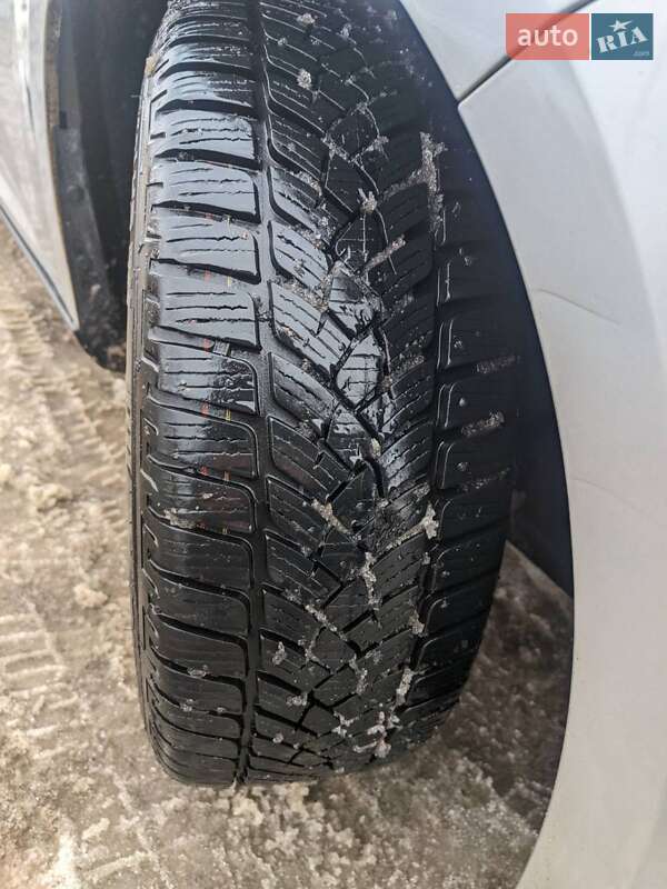 Универсал Ford Focus 2014 в Ровно фото 15 Универсал Ford Focus 2014 в Ровно