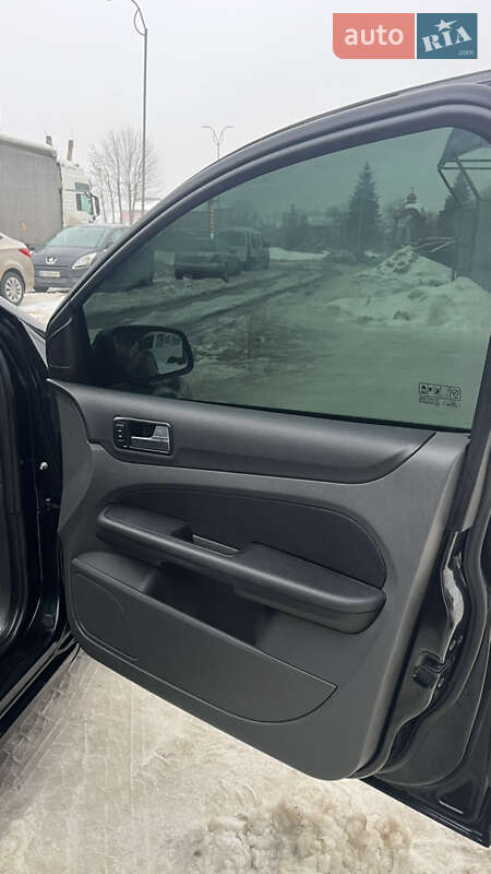 Универсал Ford Focus 2005 в Львове