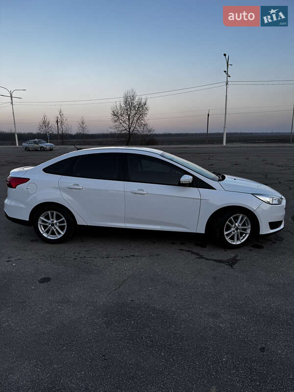Седан Ford Focus 2017 в Ізмаїлі