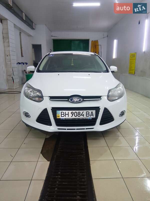 Хэтчбек Ford Focus 2013 в Одессе