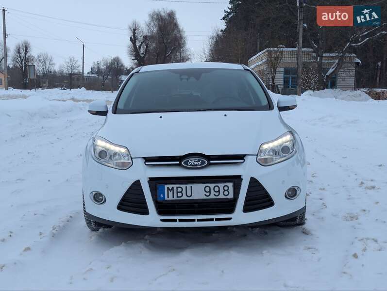 Хетчбек Ford Focus 2011 в Радивиліві фото 8 Хетчбек Ford Focus 2011 в Радивиліві