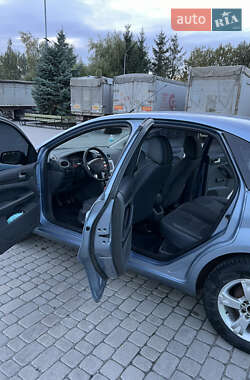Хэтчбек Ford Focus 2007 в Львове