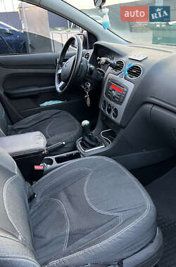 Хэтчбек Ford Focus 2007 в Львове