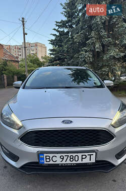 Хэтчбек Ford Focus 2016 в Львове