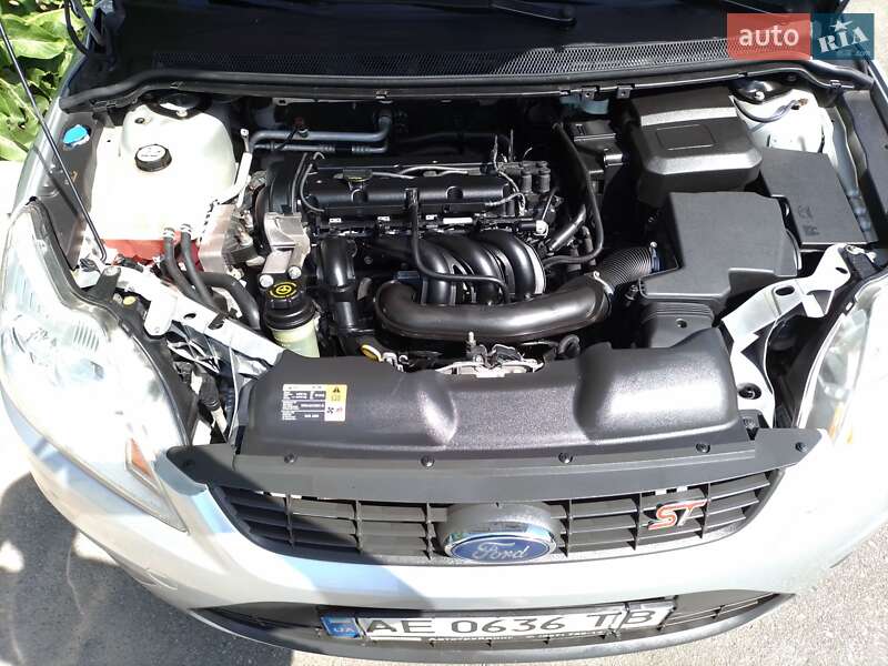 Хетчбек Ford Focus 2008 в Дніпрі