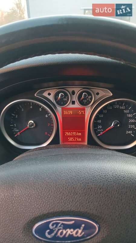 Универсал Ford Focus 2008 в Хотине фото 24 Универсал Ford Focus 2008 в Хотине