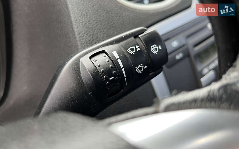 Седан Ford Focus 2006 в Стрию фото 18 Седан Ford Focus 2006 в Стрию