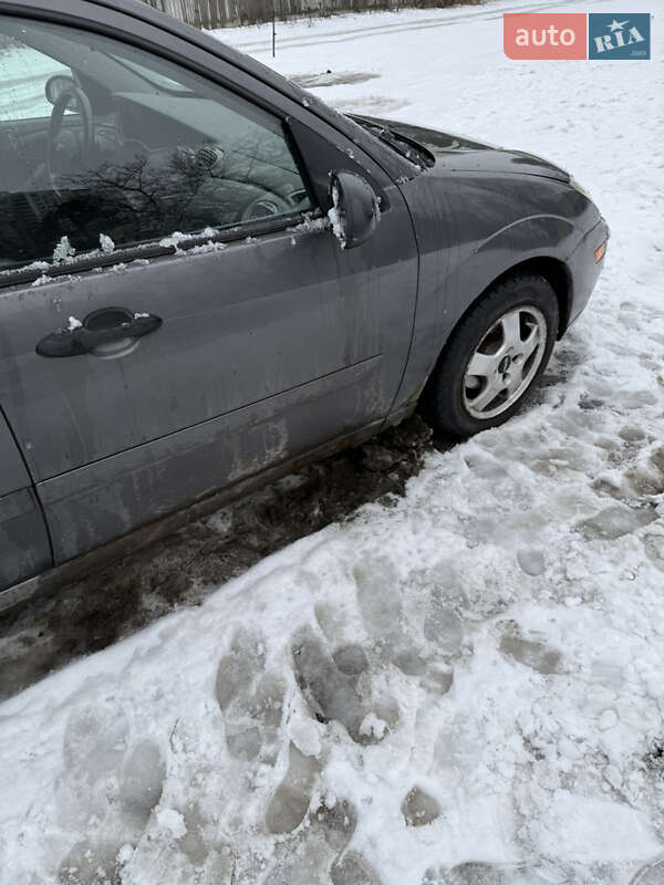 Седан Ford Focus 2002 в Киеве