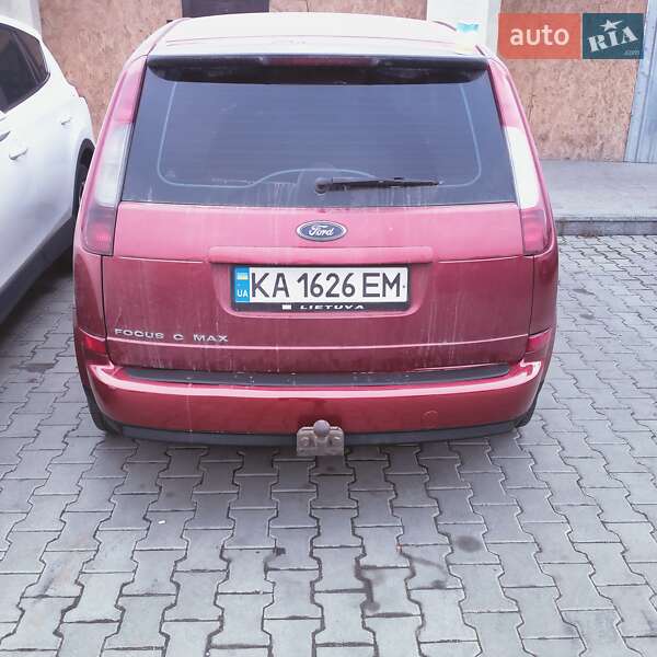 Хэтчбек Ford Focus 2005 в Киеве