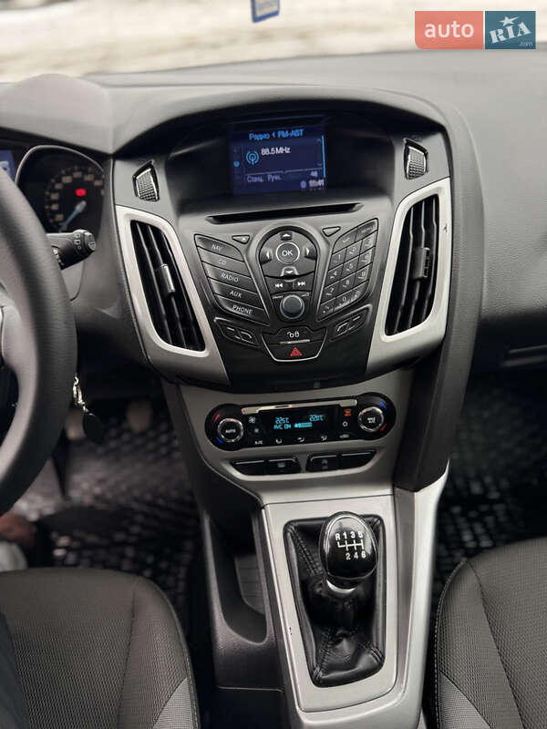 Універсал Ford Focus 2012 в Старокостянтинові