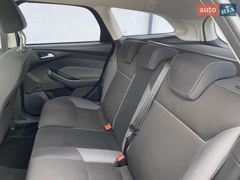 Універсал Ford Focus 2013 в Вознесенську