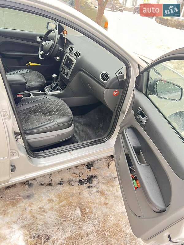 Універсал Ford Focus 2007 в Житомирі