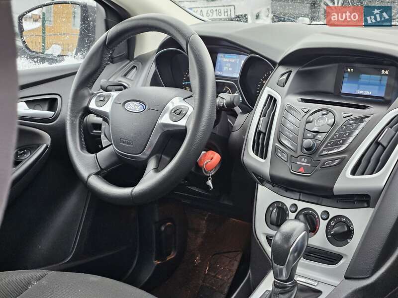 Седан Ford Focus 2014 в Києві